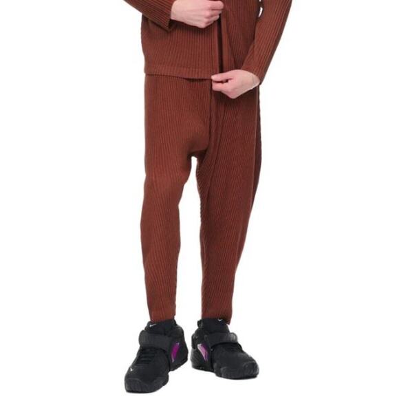 NEW  Issey Miyake Homme Plissé  Pleated Tapered Pants - Picture 1 of 11
